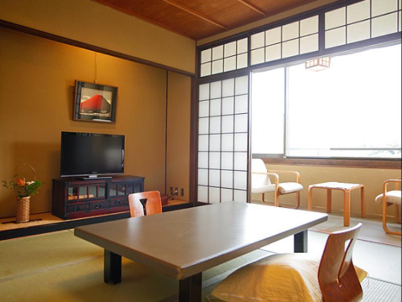 Choraku Ryokan Kobe Exterior photo